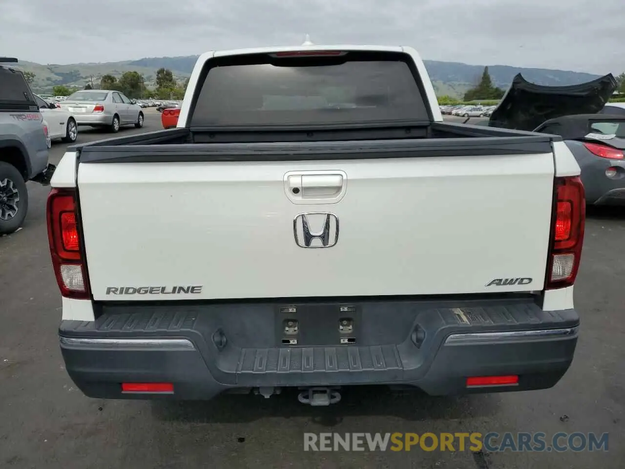 6 fotografías del automóvil dañado 5FPYK3F12KB047265 HONDA RIDGELINE 2019