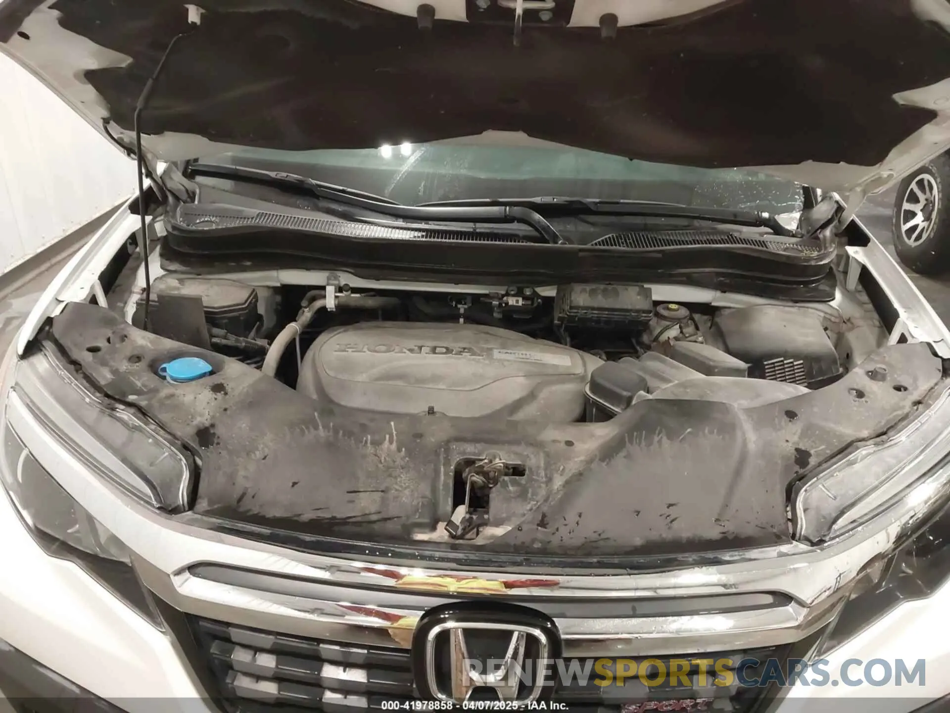 10 fotografías del automóvil dañado 5FPYK3F16KB042571 HONDA RIDGELINE 2019