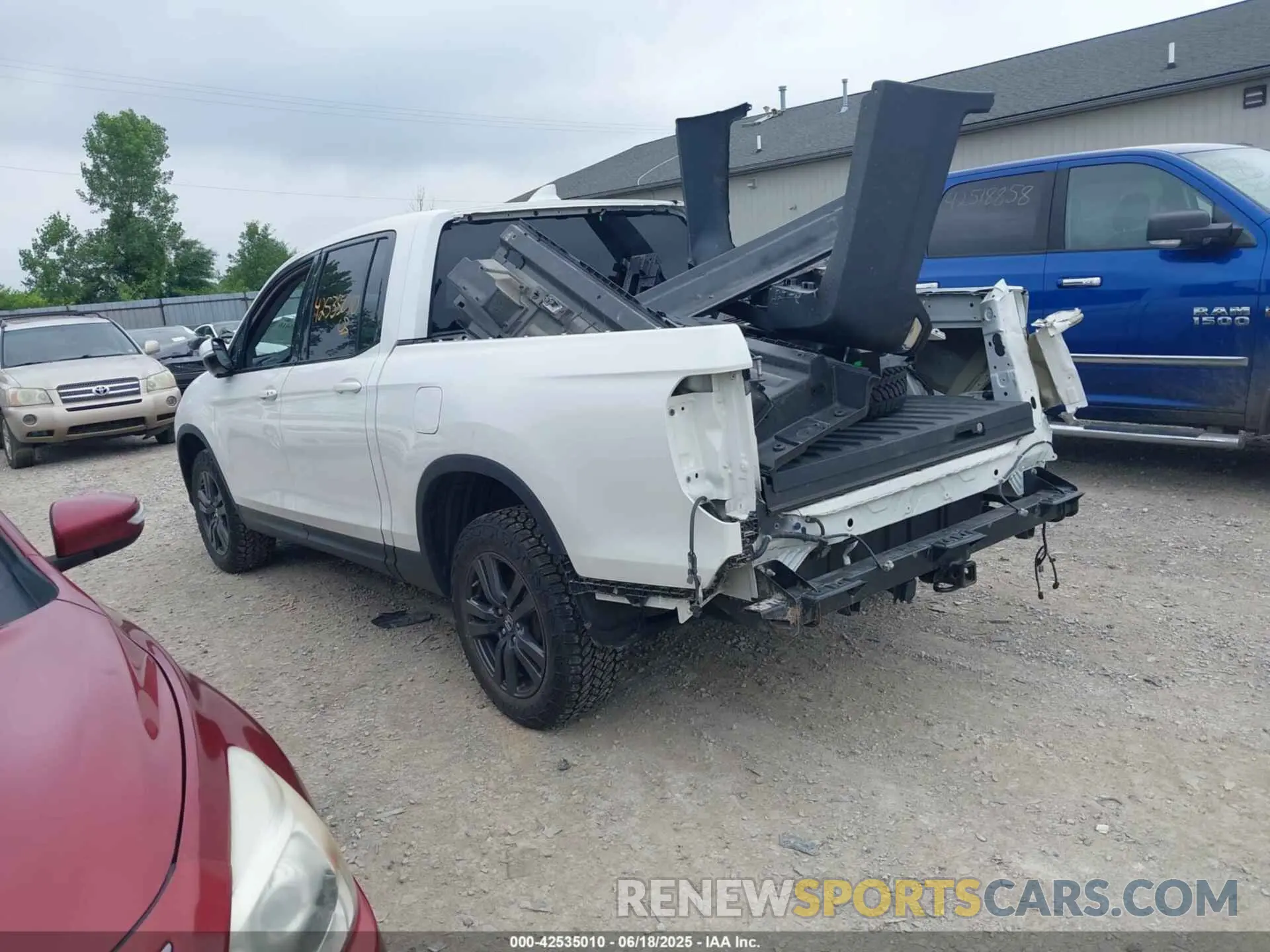 3 fotografías del automóvil dañado 5FPYK3F18KB046976 HONDA RIDGELINE 2019
