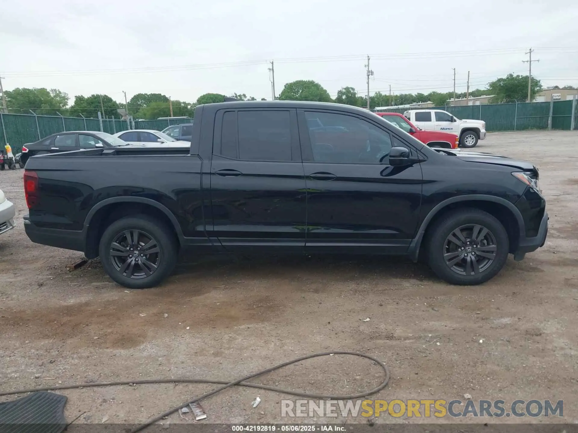 13 fotografías del automóvil dañado 5FPYK3F18KB047139 HONDA RIDGELINE 2019
