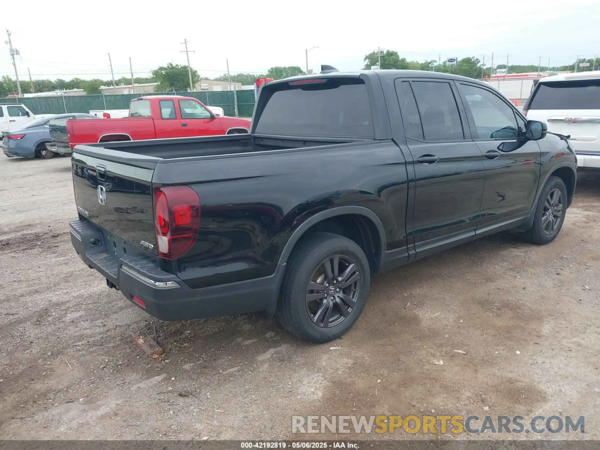 4 fotografías del automóvil dañado 5FPYK3F18KB047139 HONDA RIDGELINE 2019