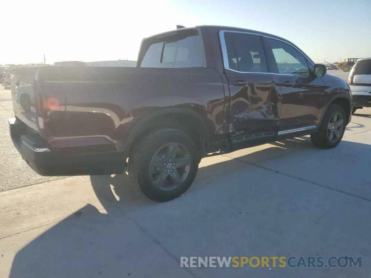 3 fotografías del automóvil dañado 5FPYK3F50KB039815 HONDA RIDGELINE 2019