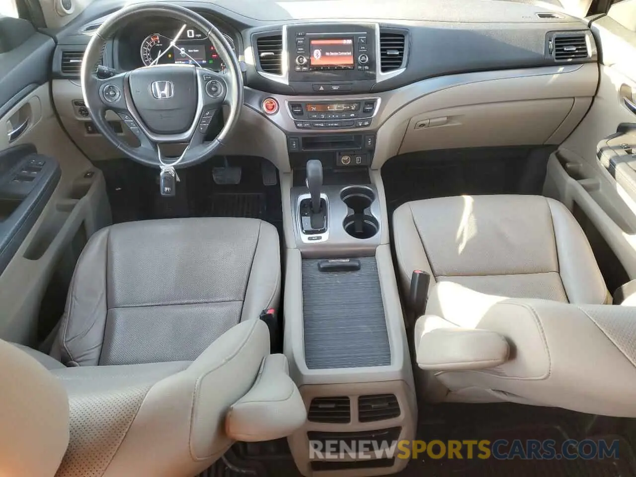8 fotografías del automóvil dañado 5FPYK3F50KB039815 HONDA RIDGELINE 2019