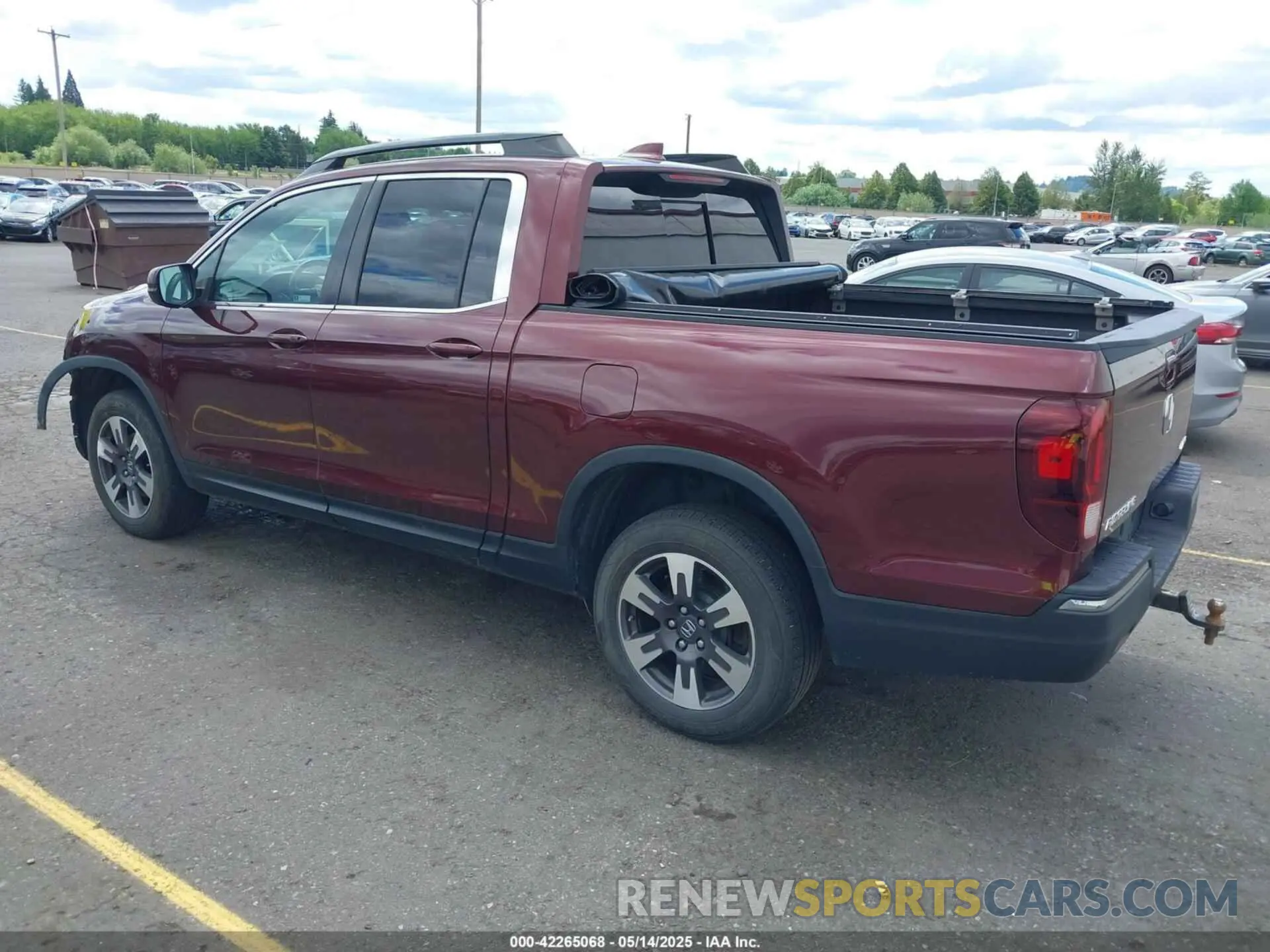 3 fotografías del automóvil dañado 5FPYK3F50KB043492 HONDA RIDGELINE 2019
