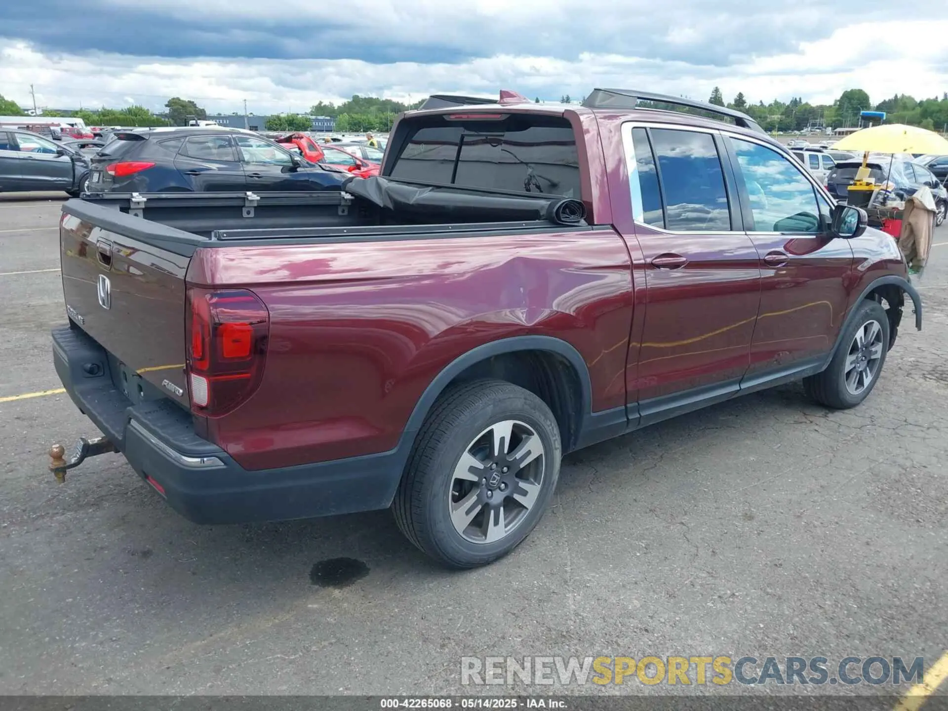 4 fotografías del automóvil dañado 5FPYK3F50KB043492 HONDA RIDGELINE 2019