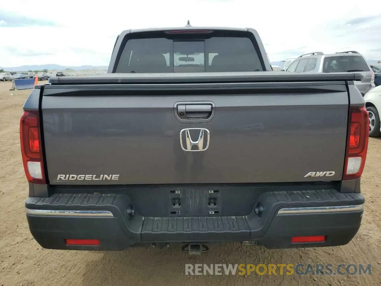 6 fotografías del automóvil dañado 5FPYK3F55KB005630 HONDA RIDGELINE 2019