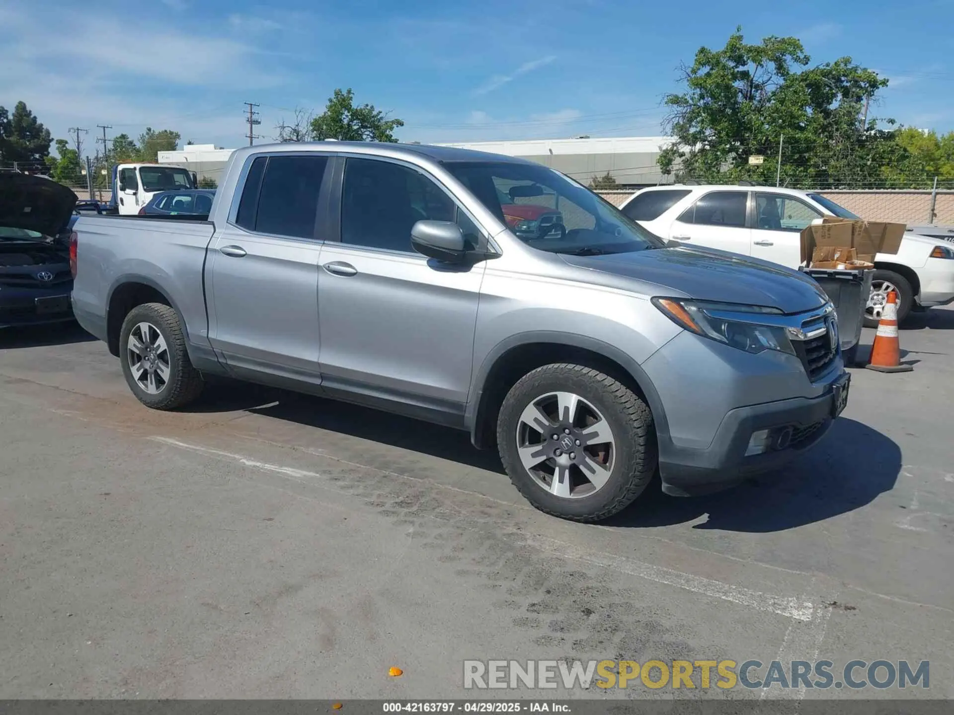 1 fotografías del automóvil dañado 5FPYK3F57KB045594 HONDA RIDGELINE 2019