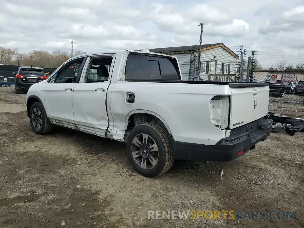 2 fotografías del automóvil dañado 5FPYK3F5XKB047209 HONDA RIDGELINE 2019