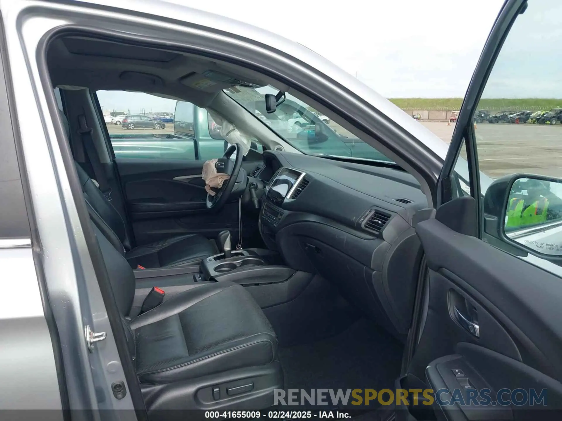 5 fotografías del automóvil dañado 5FPYK3F61KB035166 HONDA RIDGELINE 2019