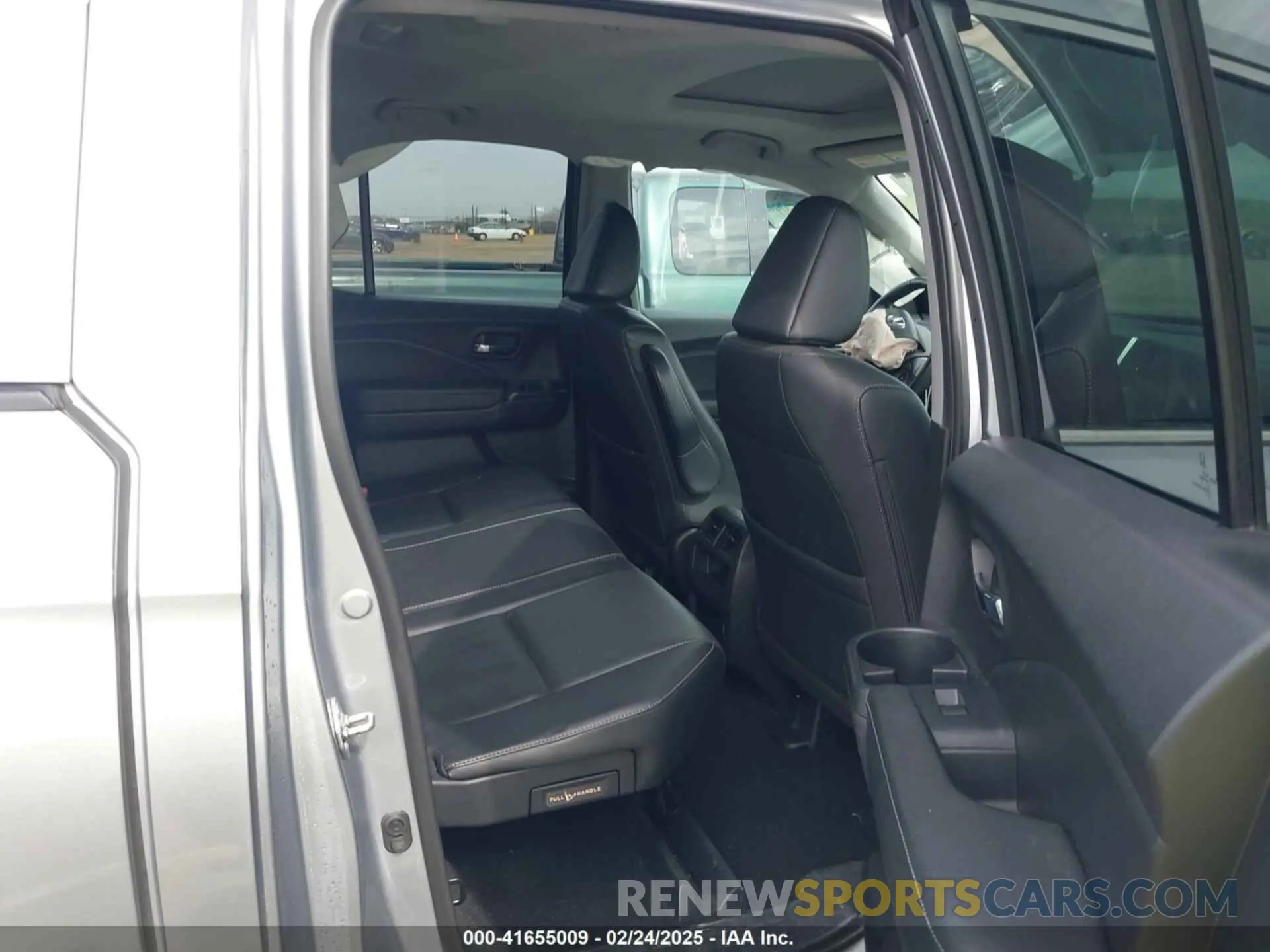 8 fotografías del automóvil dañado 5FPYK3F61KB035166 HONDA RIDGELINE 2019