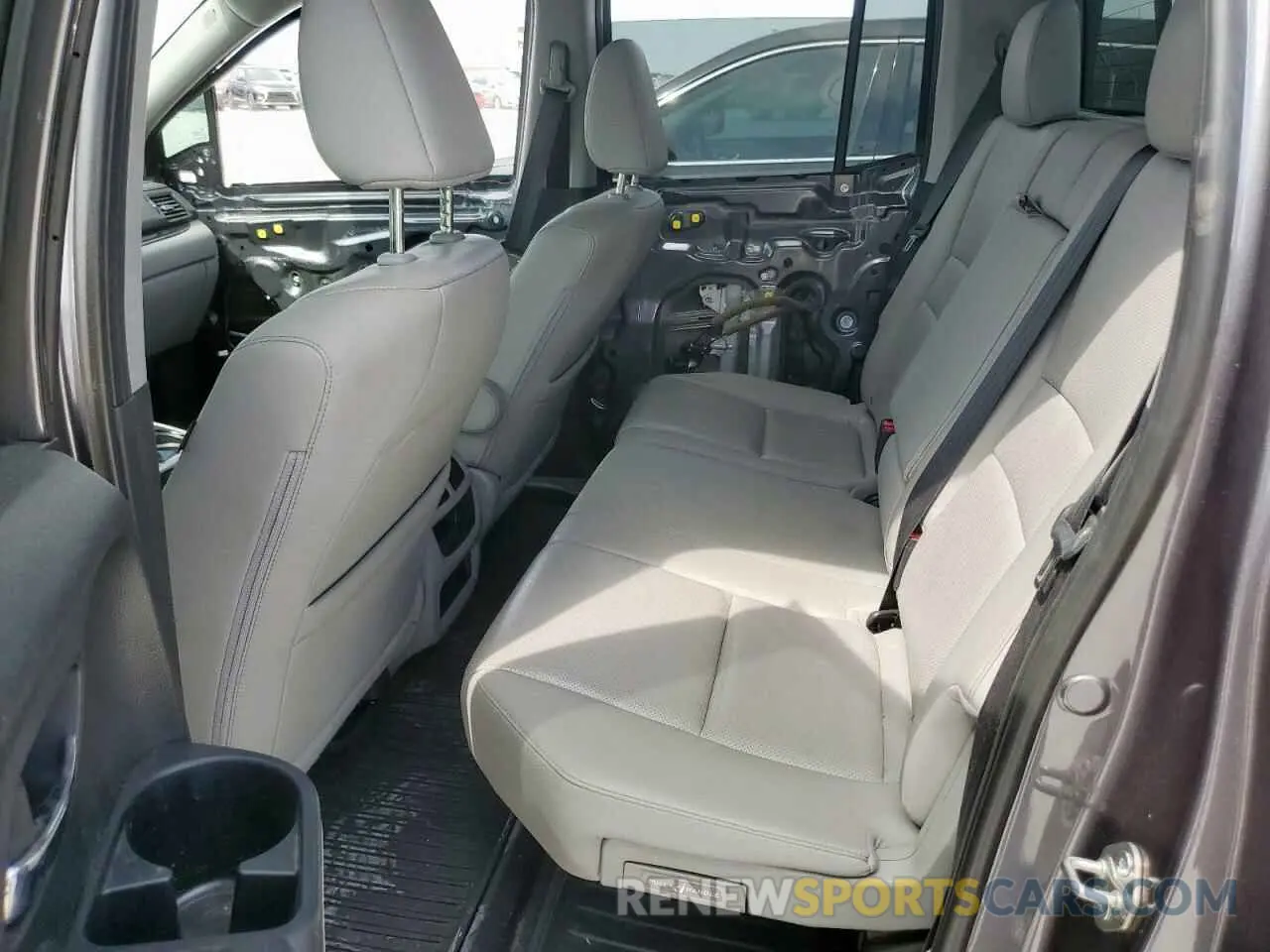 10 fotografías del automóvil dañado 5FPYK3F71KB021020 HONDA RIDGELINE 2019
