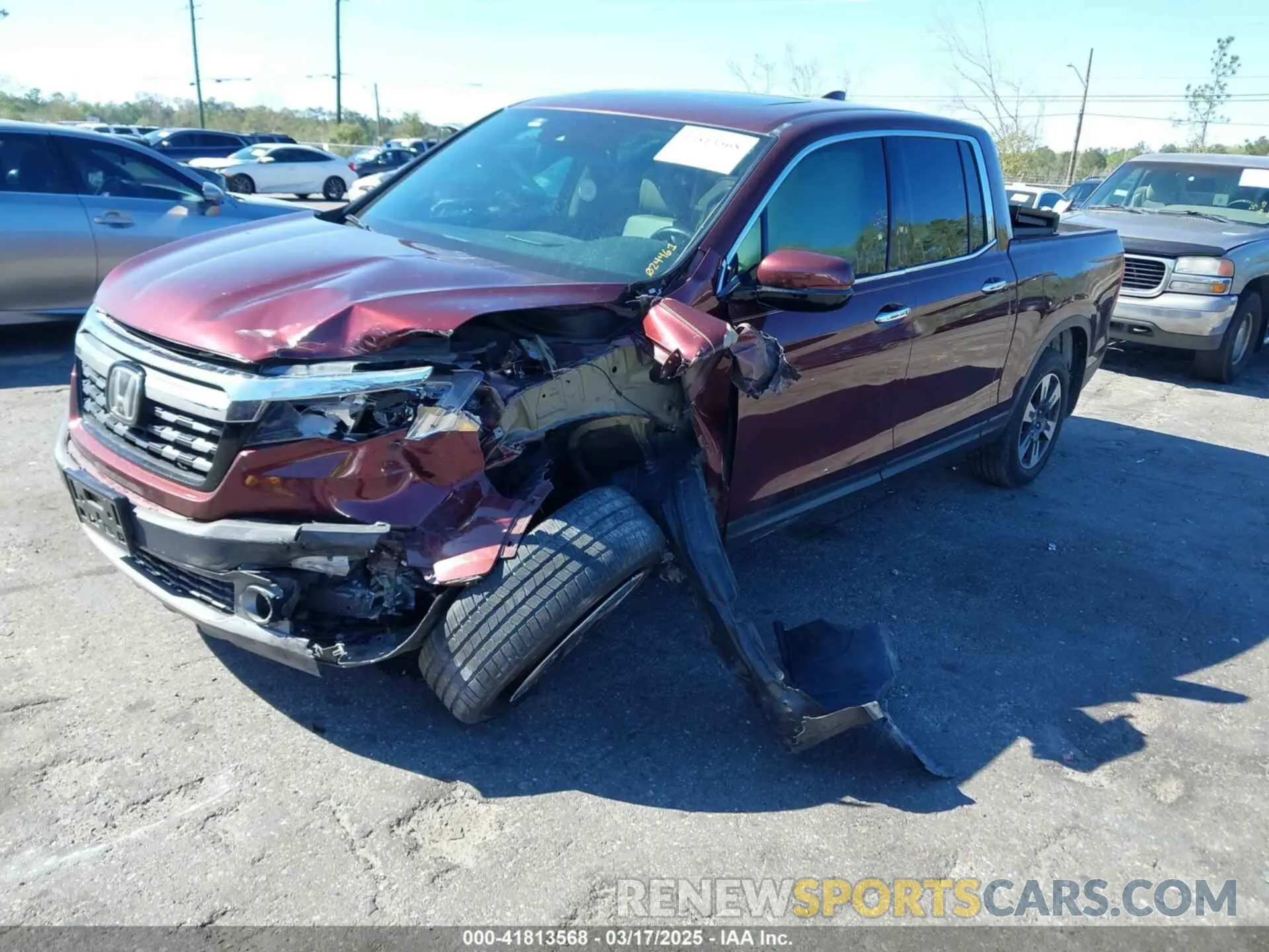 2 fotografías del automóvil dañado 5FPYK3F72KB024461 HONDA RIDGELINE 2019