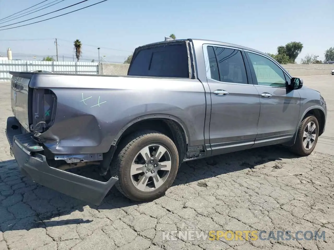 3 fotografías del automóvil dañado 5FPYK3F73KB016675 HONDA RIDGELINE 2019