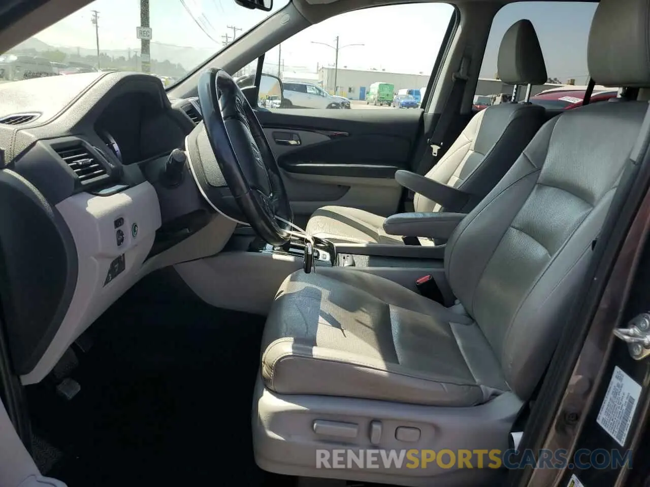 7 fotografías del automóvil dañado 5FPYK3F73KB016675 HONDA RIDGELINE 2019