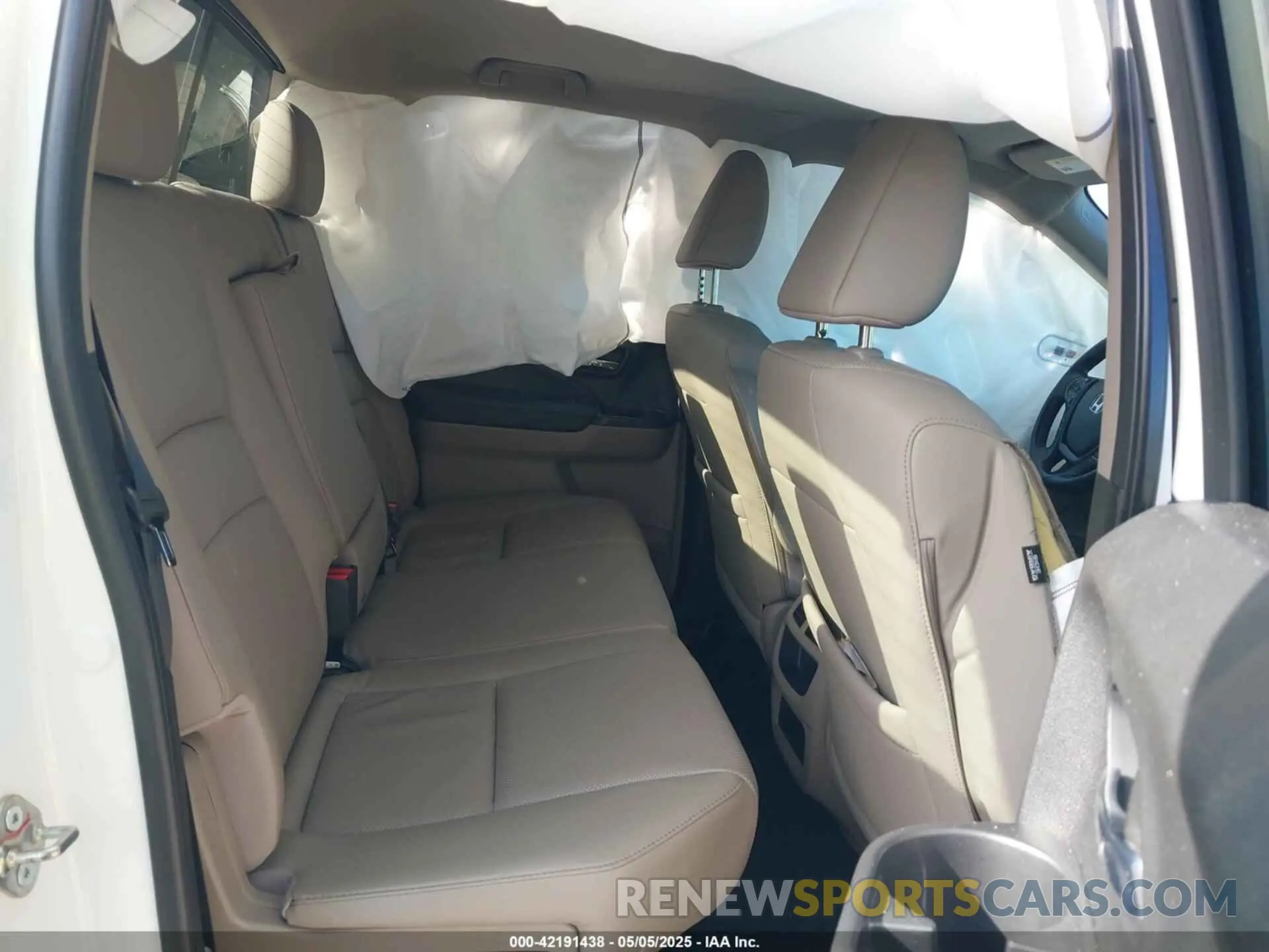 8 fotografías del automóvil dañado 5FPYK3F74KB006804 HONDA RIDGELINE 2019
