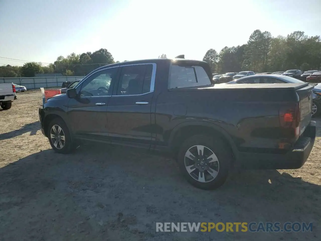 2 fotografías del automóvil dañado 5FPYK3F76KB026536 HONDA RIDGELINE 2019