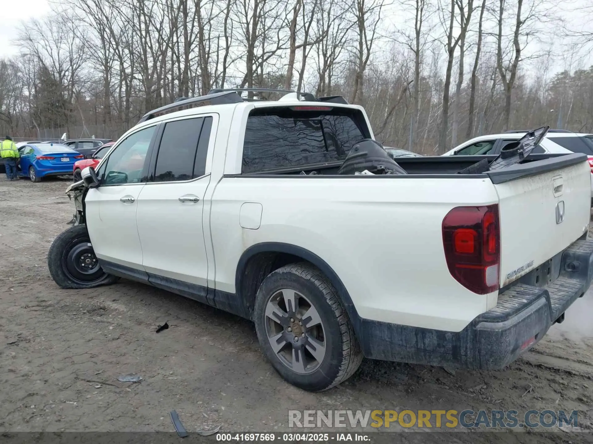 14 fotografías del automóvil dañado 5FPYK3F77KB007879 HONDA RIDGELINE 2019