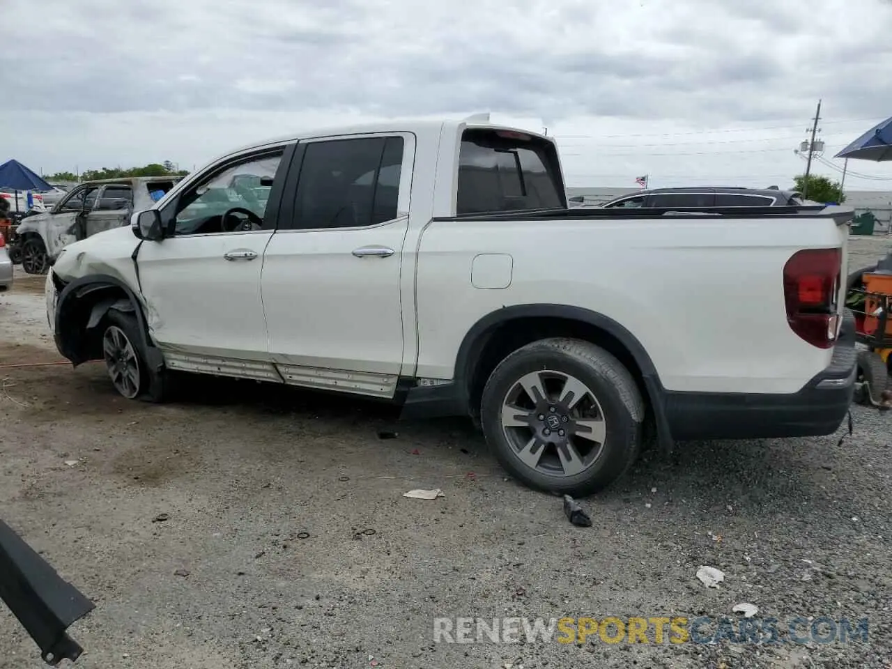 2 fotografías del automóvil dañado 5FPYK3F78KB004490 HONDA RIDGELINE 2019