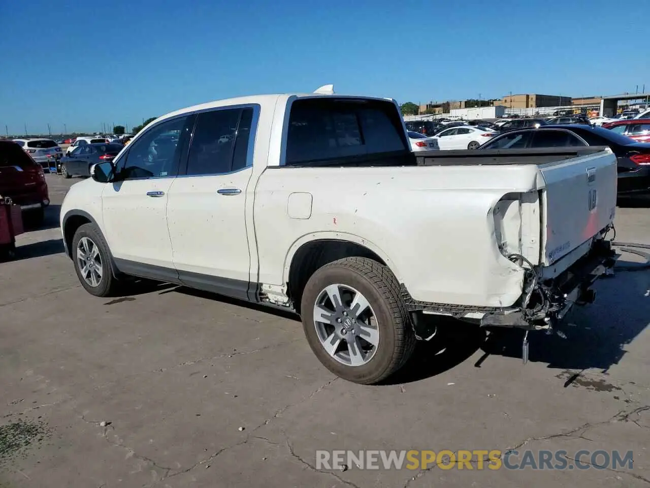 2 fotografías del automóvil dañado 5FPYK3F7XKB002241 HONDA RIDGELINE 2019