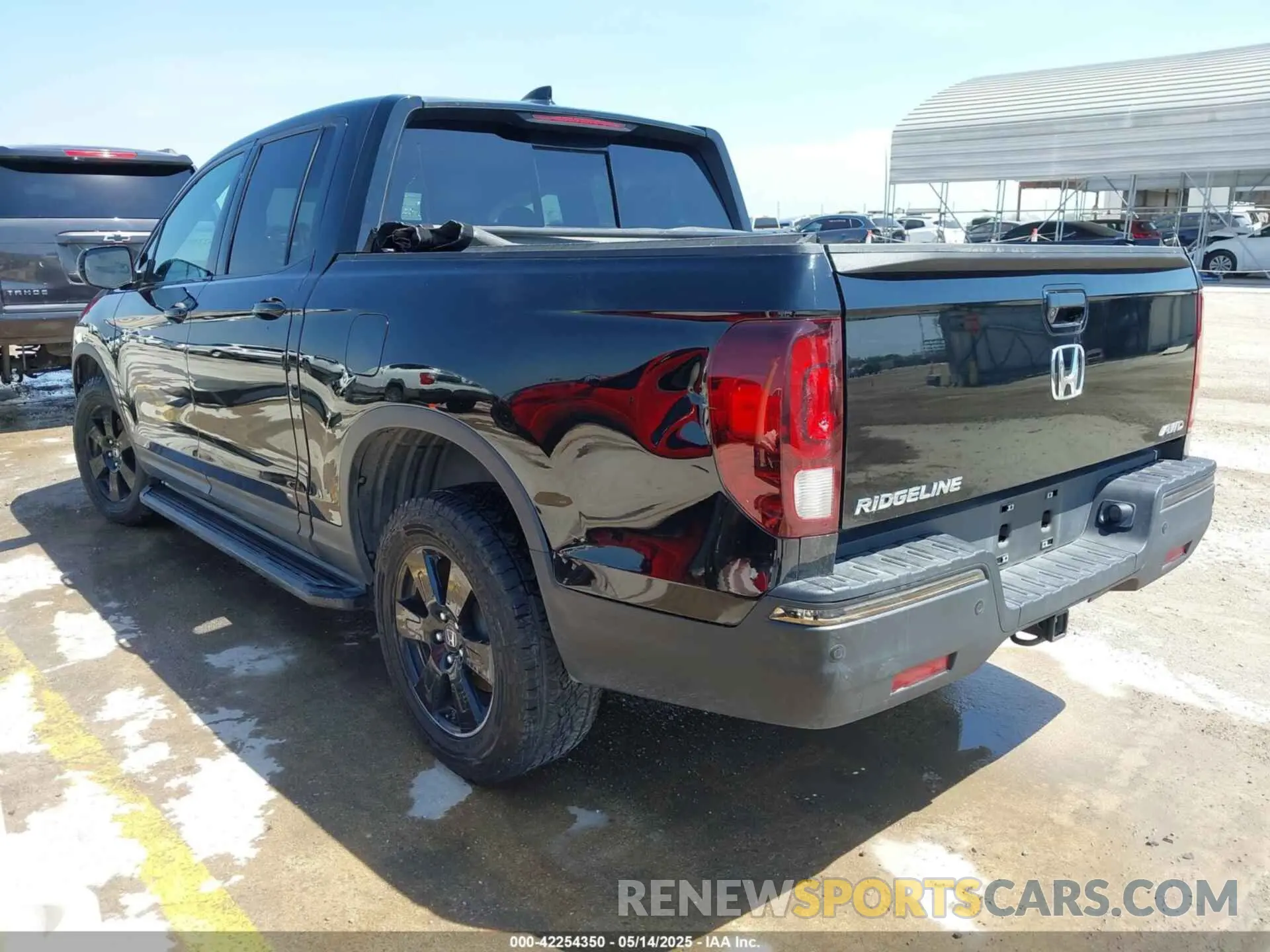 3 fotografías del automóvil dañado 5FPYK3F88KB020861 HONDA RIDGELINE 2019
