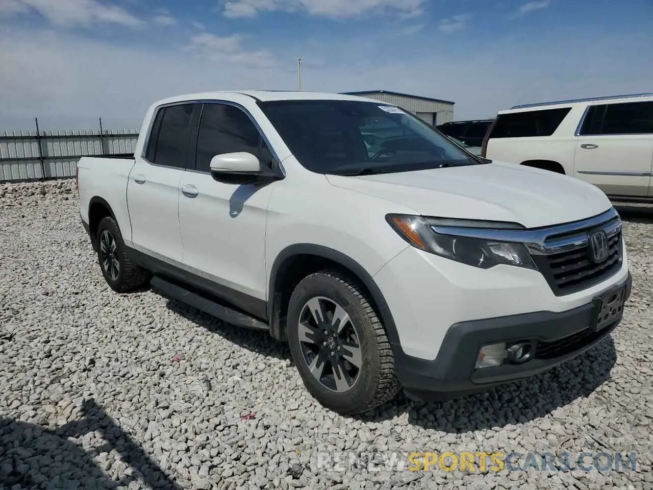 4 fotografías del automóvil dañado 5FPYK3F56LB020252 HONDA RIDGELINE 2020