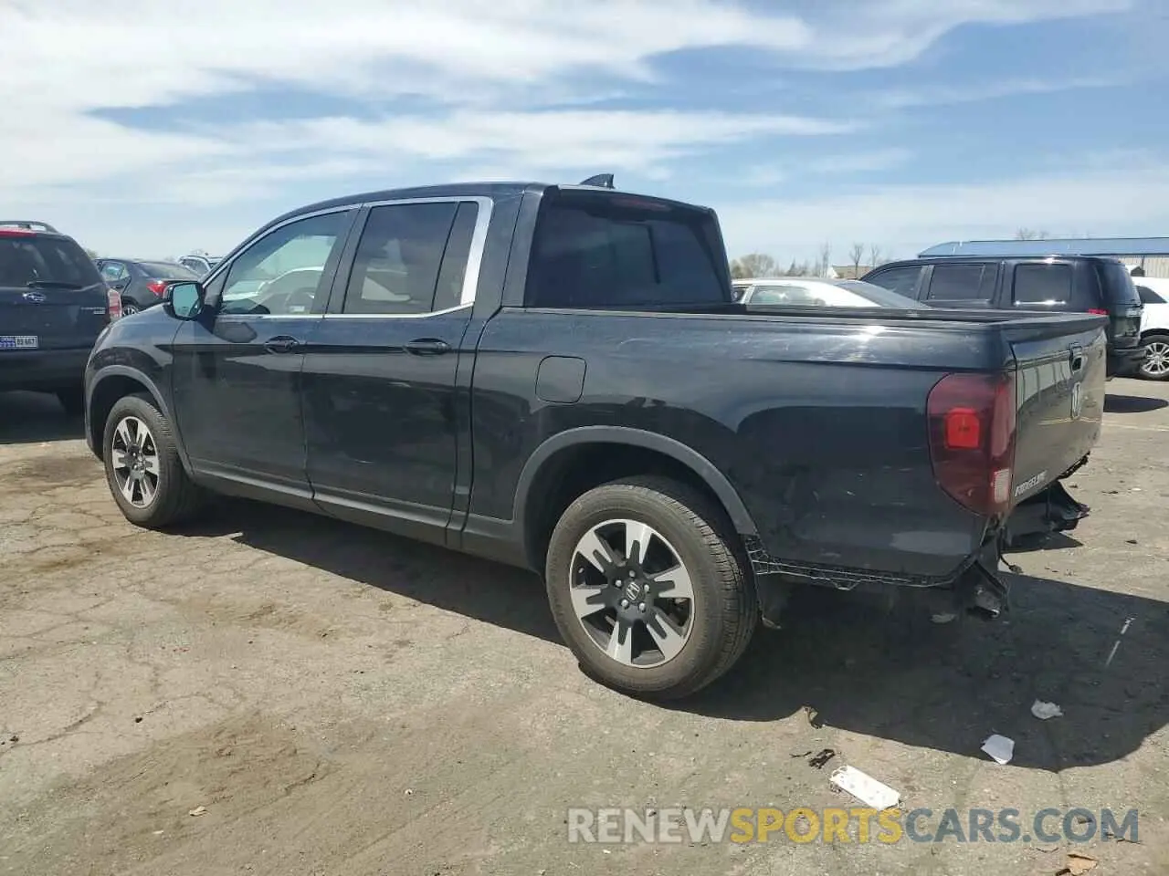 2 fotografías del automóvil dañado 5FPYK3F58LB023282 HONDA RIDGELINE 2020
