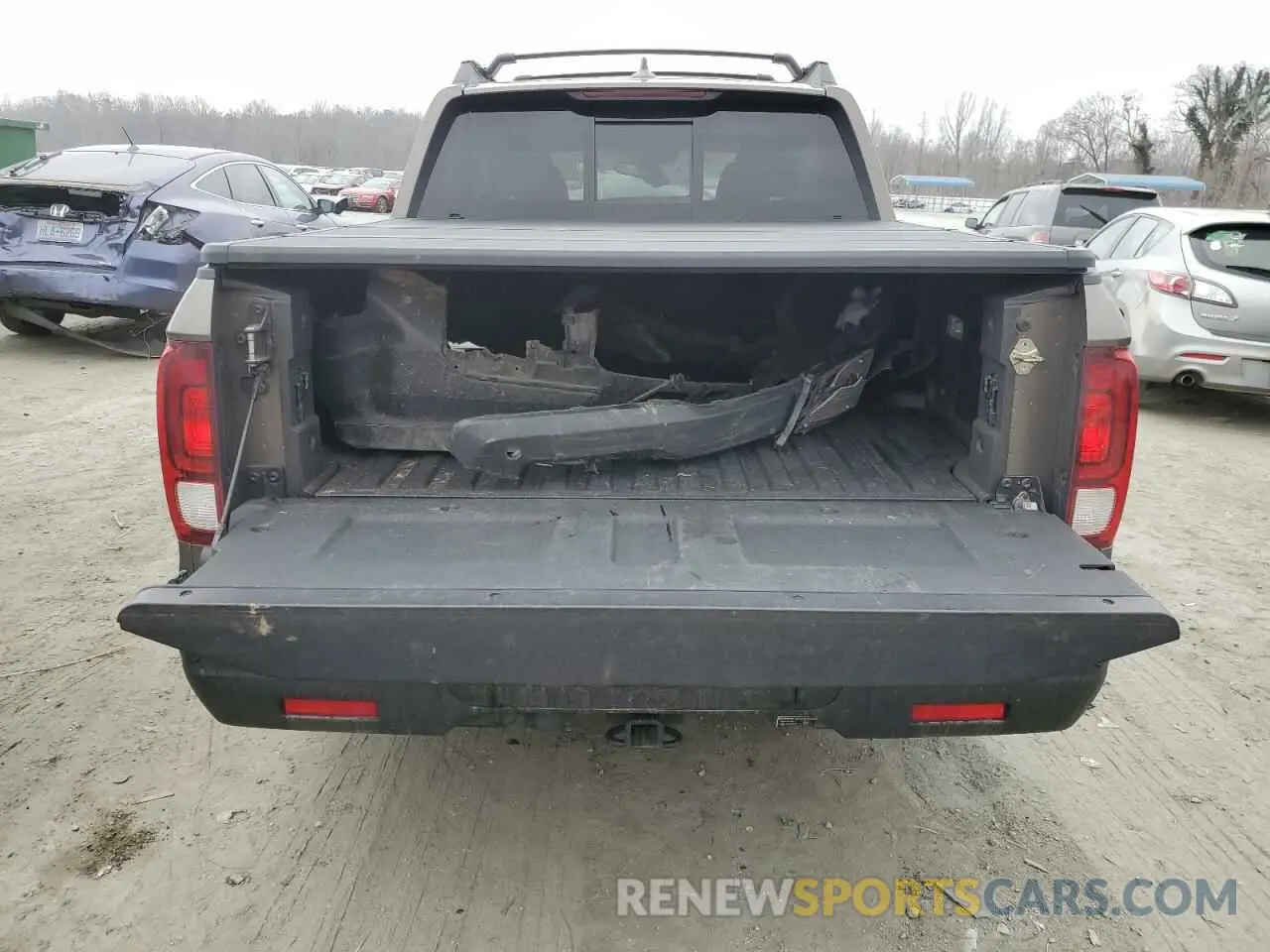 6 fotografías del automóvil dañado 5FPYK3F73LB001983 HONDA RIDGELINE 2020