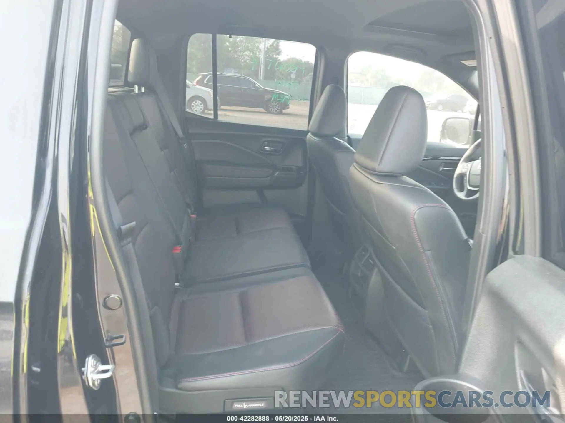 8 fotografías del automóvil dañado 5FPYK3F87LB026779 HONDA RIDGELINE 2020