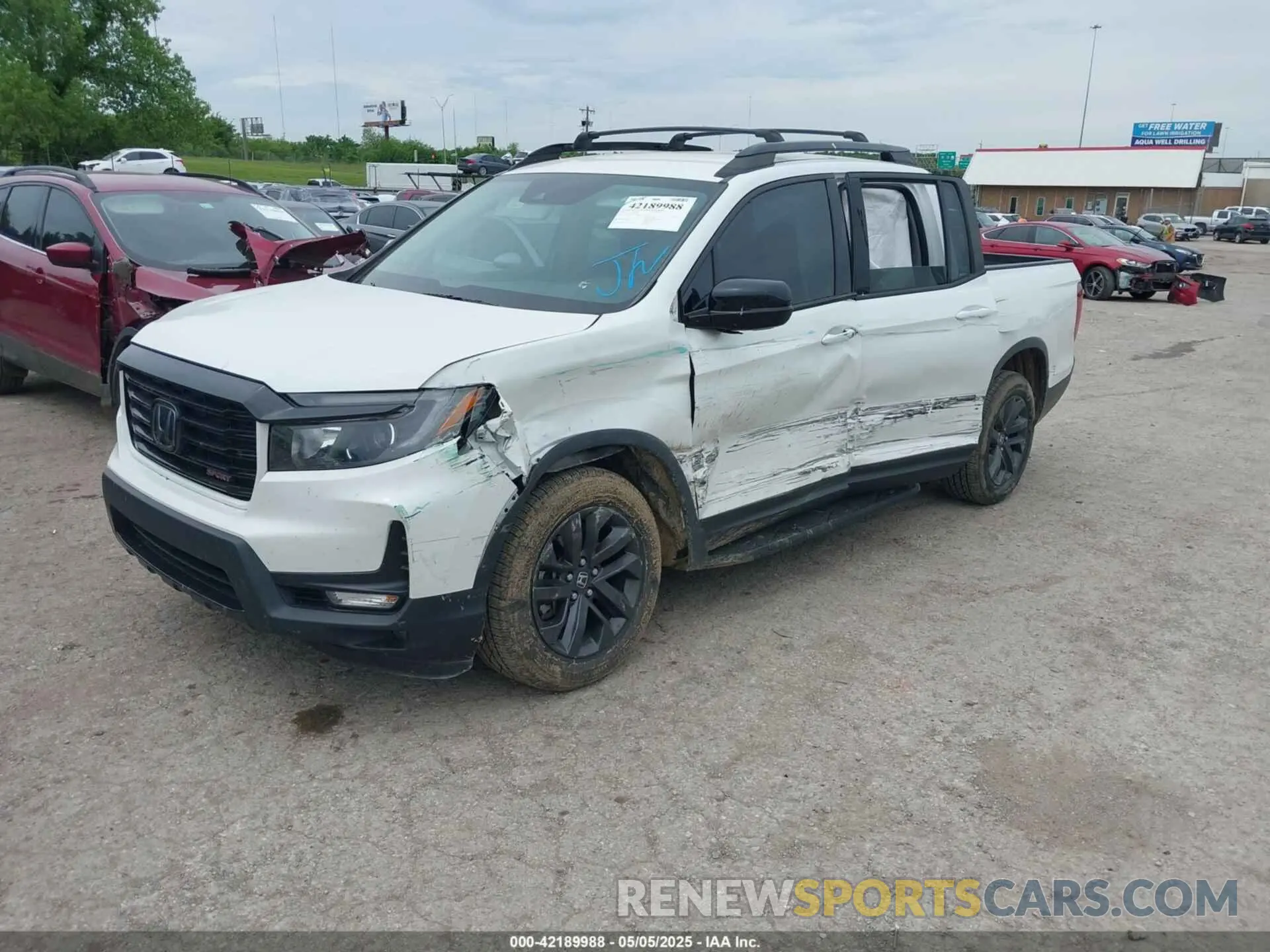 2 fotografías del automóvil dañado 5FPYK3F12MB000644 HONDA RIDGELINE 2021