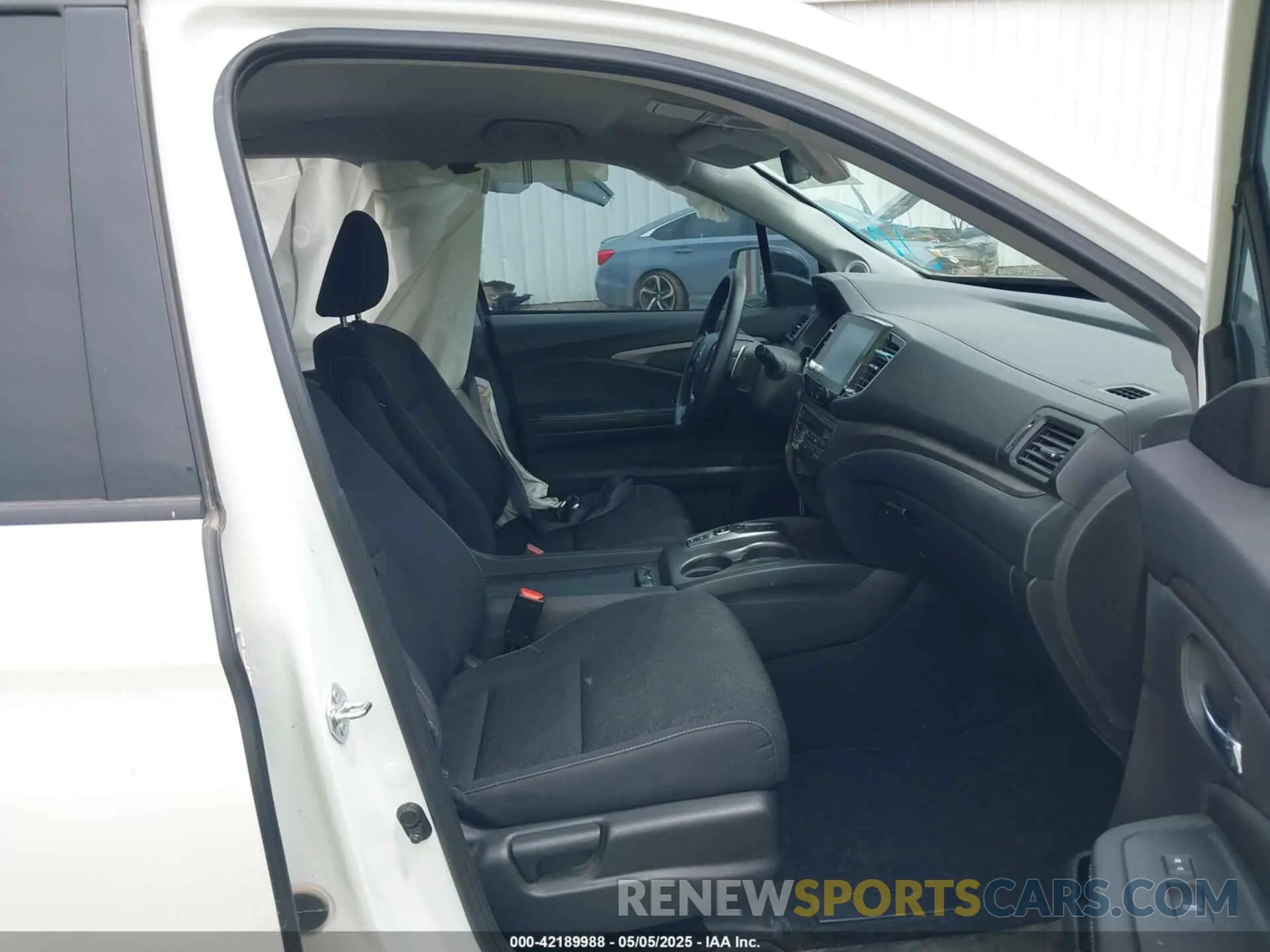 5 fotografías del automóvil dañado 5FPYK3F12MB000644 HONDA RIDGELINE 2021