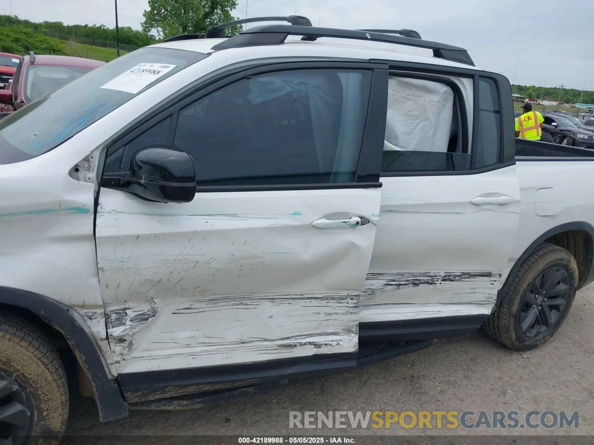 6 fotografías del automóvil dañado 5FPYK3F12MB000644 HONDA RIDGELINE 2021