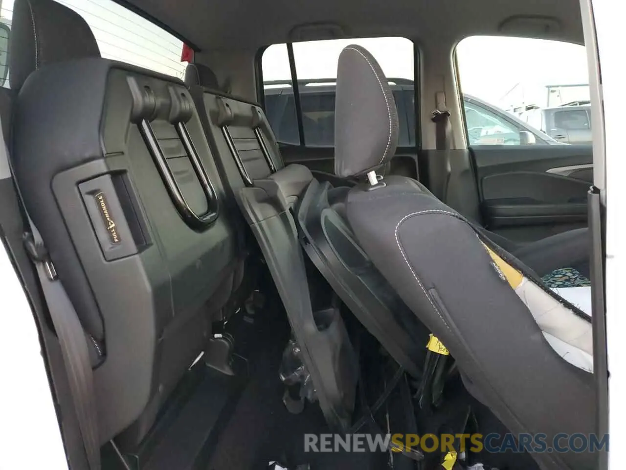 10 fotografías del automóvil dañado 5FPYK3F13MB000426 HONDA RIDGELINE 2021