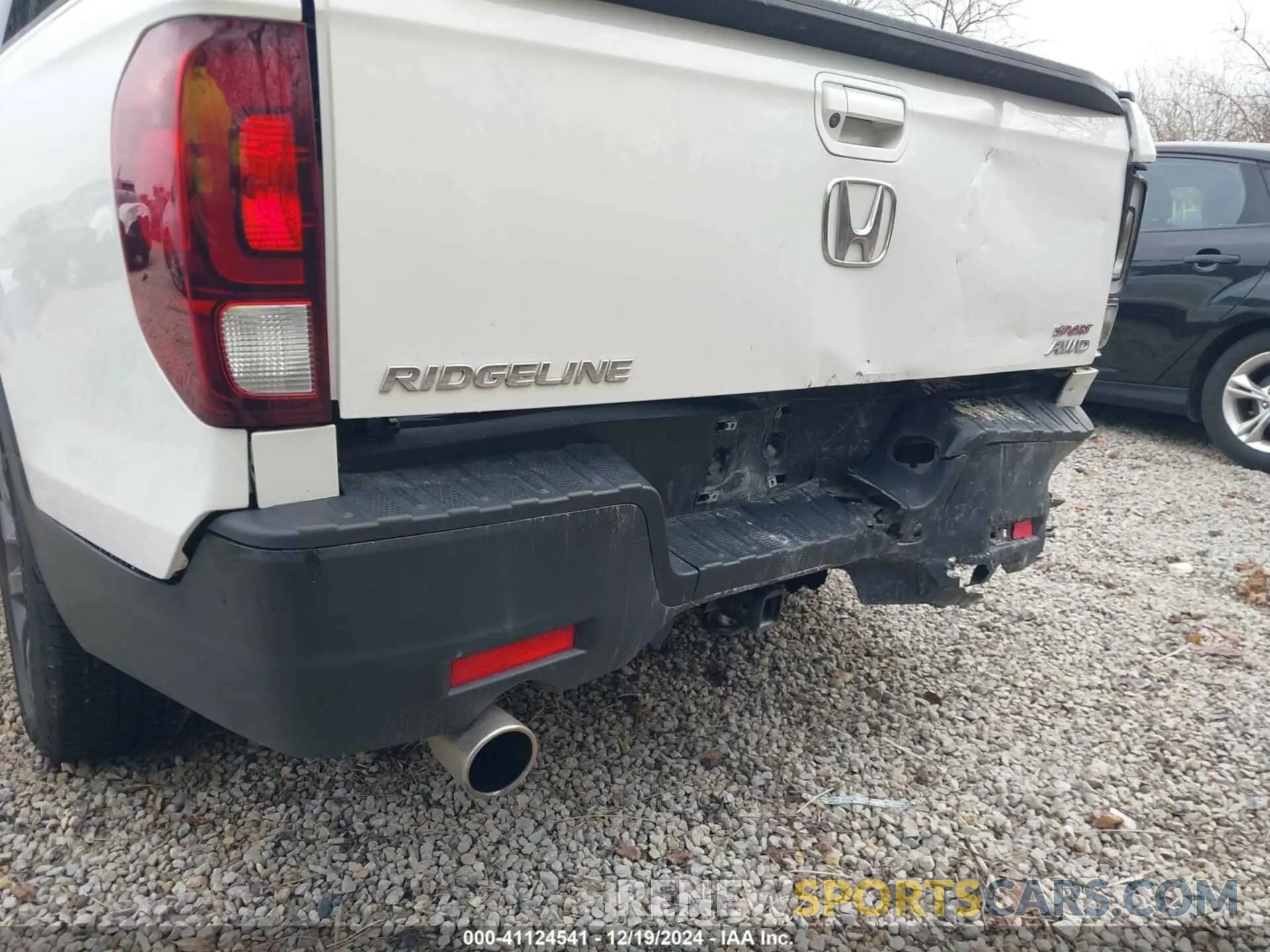 17 fotografías del automóvil dañado 5FPYK3F15MB005188 HONDA RIDGELINE 2021