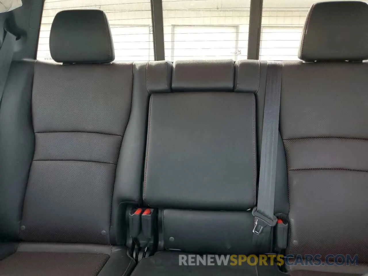 10 fotografías del automóvil dañado 5FPYK3F81MB009705 HONDA RIDGELINE 2021