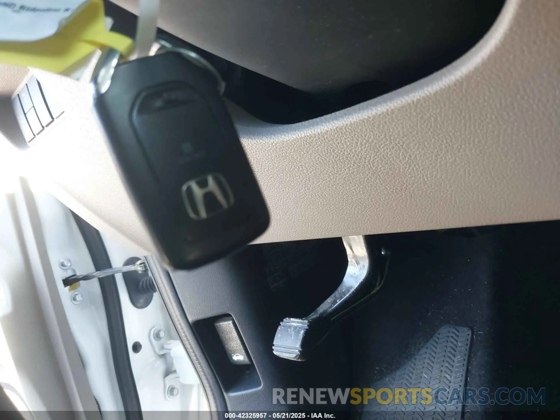 11 fotografías del automóvil dañado 5FPYK3F51NB025152 HONDA RIDGELINE 2022