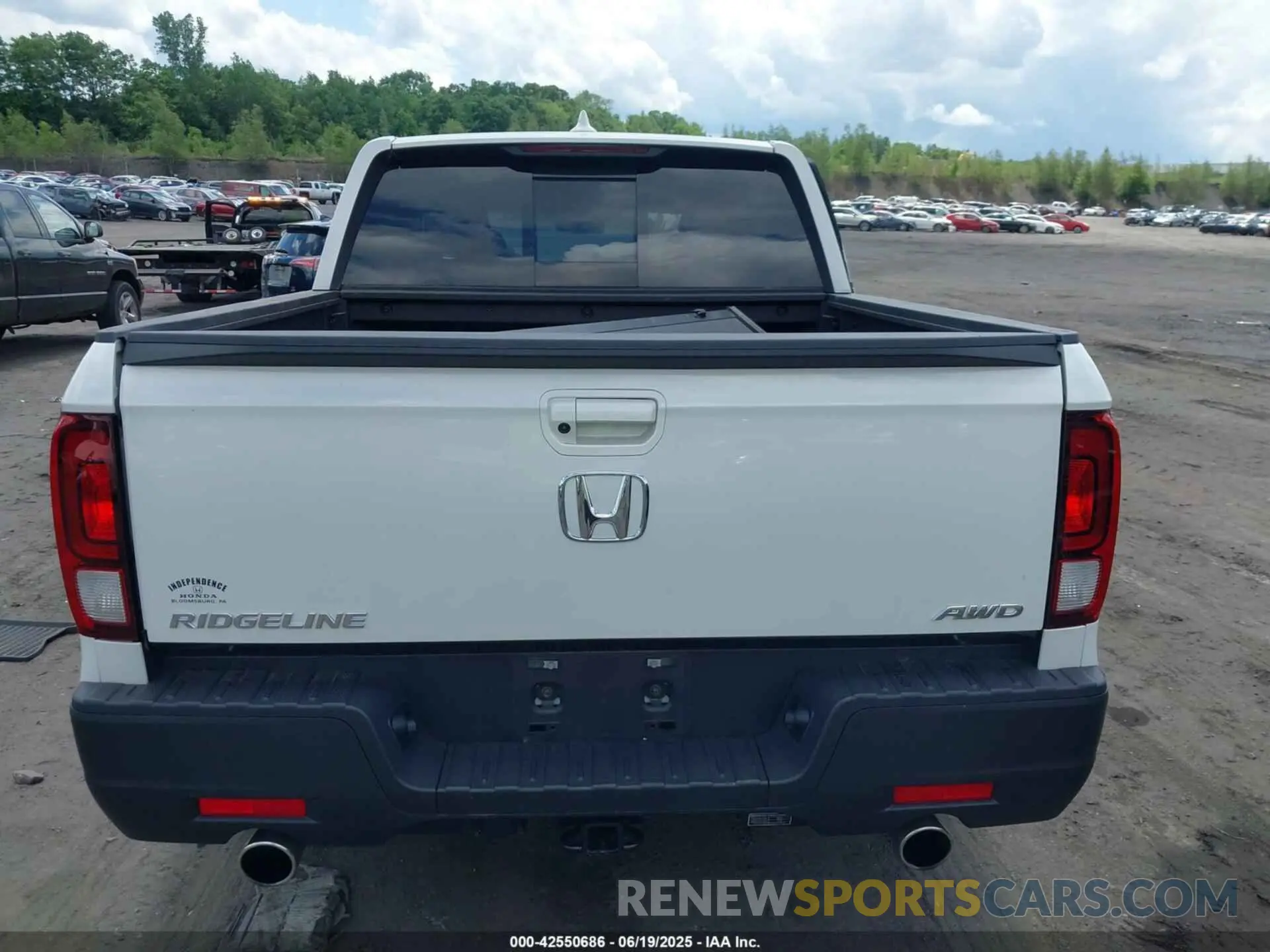 16 fotografías del automóvil dañado 5FPYK3F55NB005809 HONDA RIDGELINE 2022