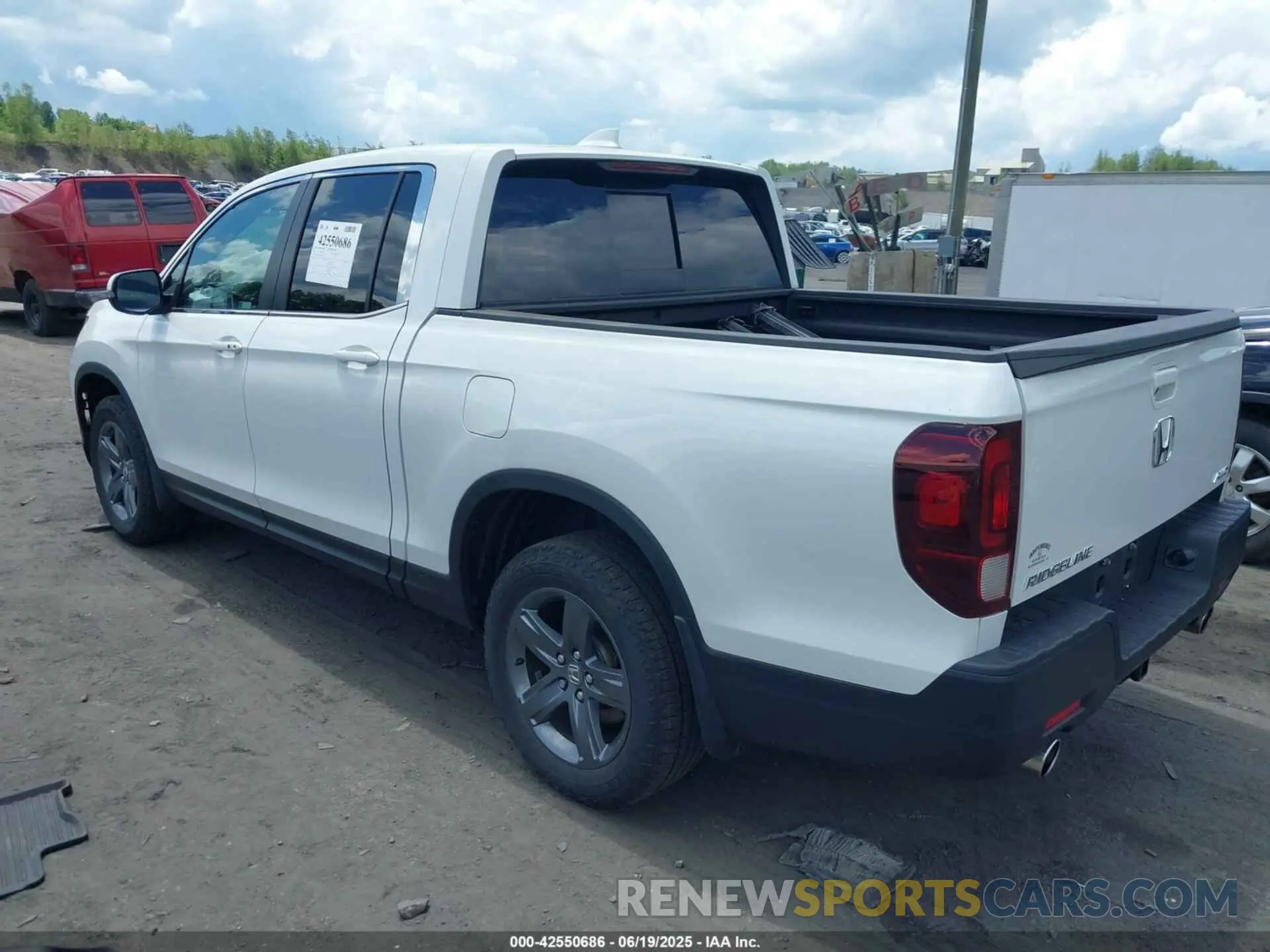 3 fotografías del automóvil dañado 5FPYK3F55NB005809 HONDA RIDGELINE 2022