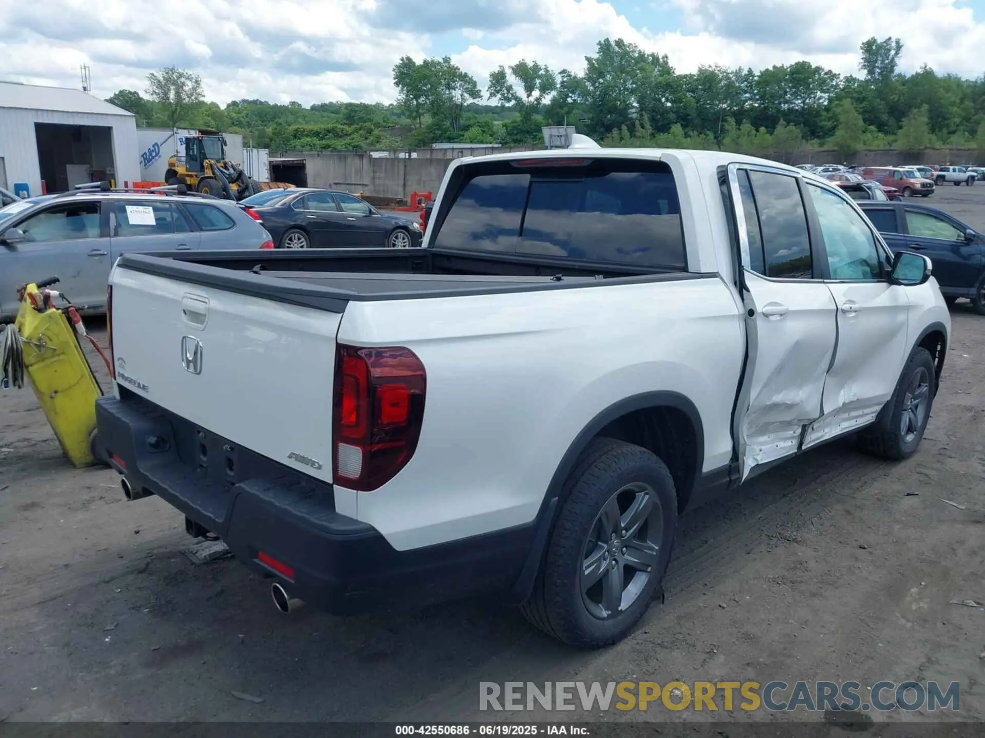 4 fotografías del automóvil dañado 5FPYK3F55NB005809 HONDA RIDGELINE 2022