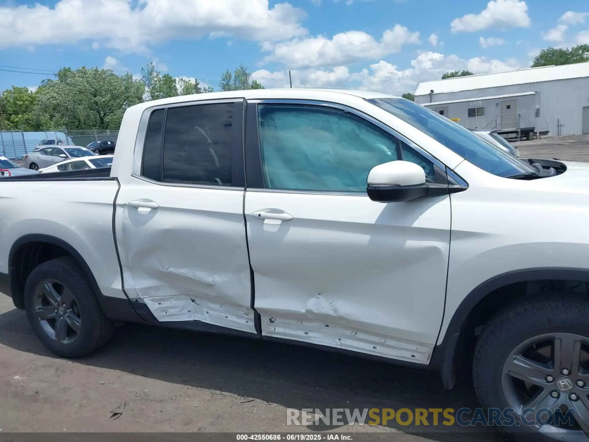 6 fotografías del automóvil dañado 5FPYK3F55NB005809 HONDA RIDGELINE 2022