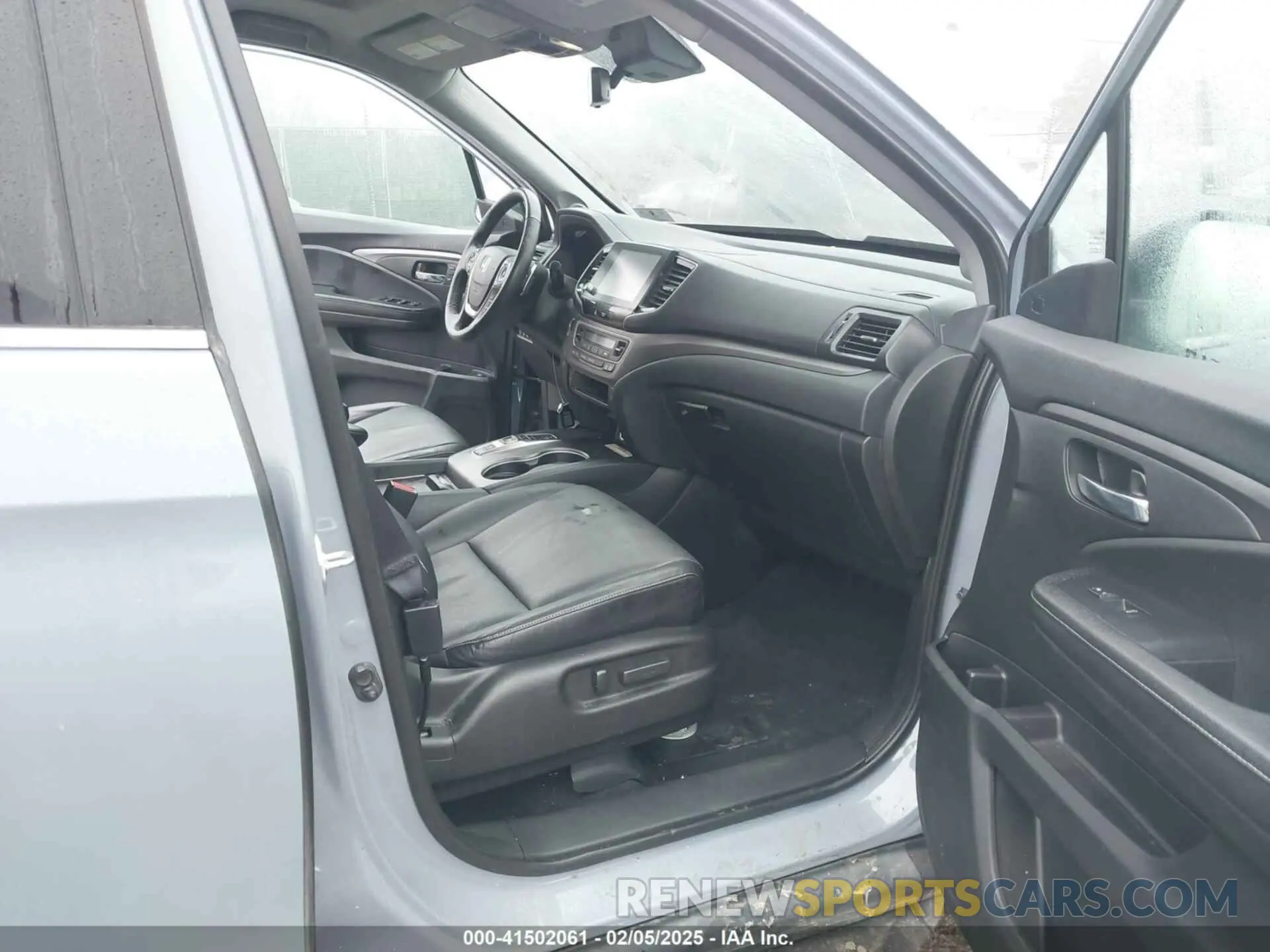 5 fotografías del automóvil dañado 5FPYK3F72NB029342 HONDA RIDGELINE 2022