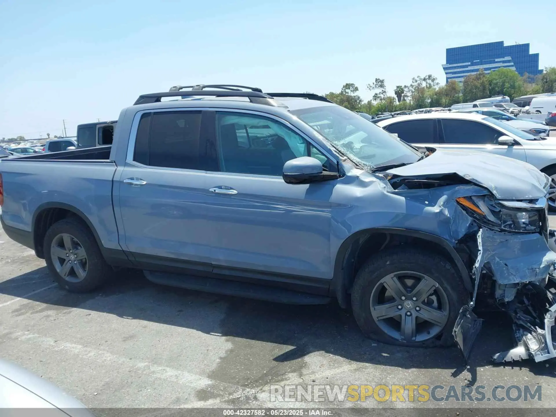 13 fotografías del automóvil dañado 5FPYK3F76NB019199 HONDA RIDGELINE 2022