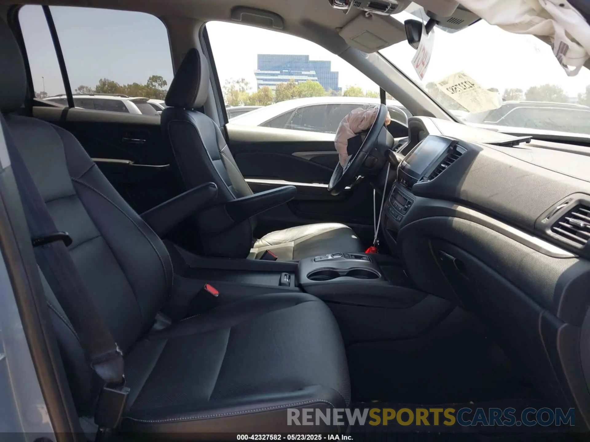 5 fotografías del automóvil dañado 5FPYK3F76NB019199 HONDA RIDGELINE 2022