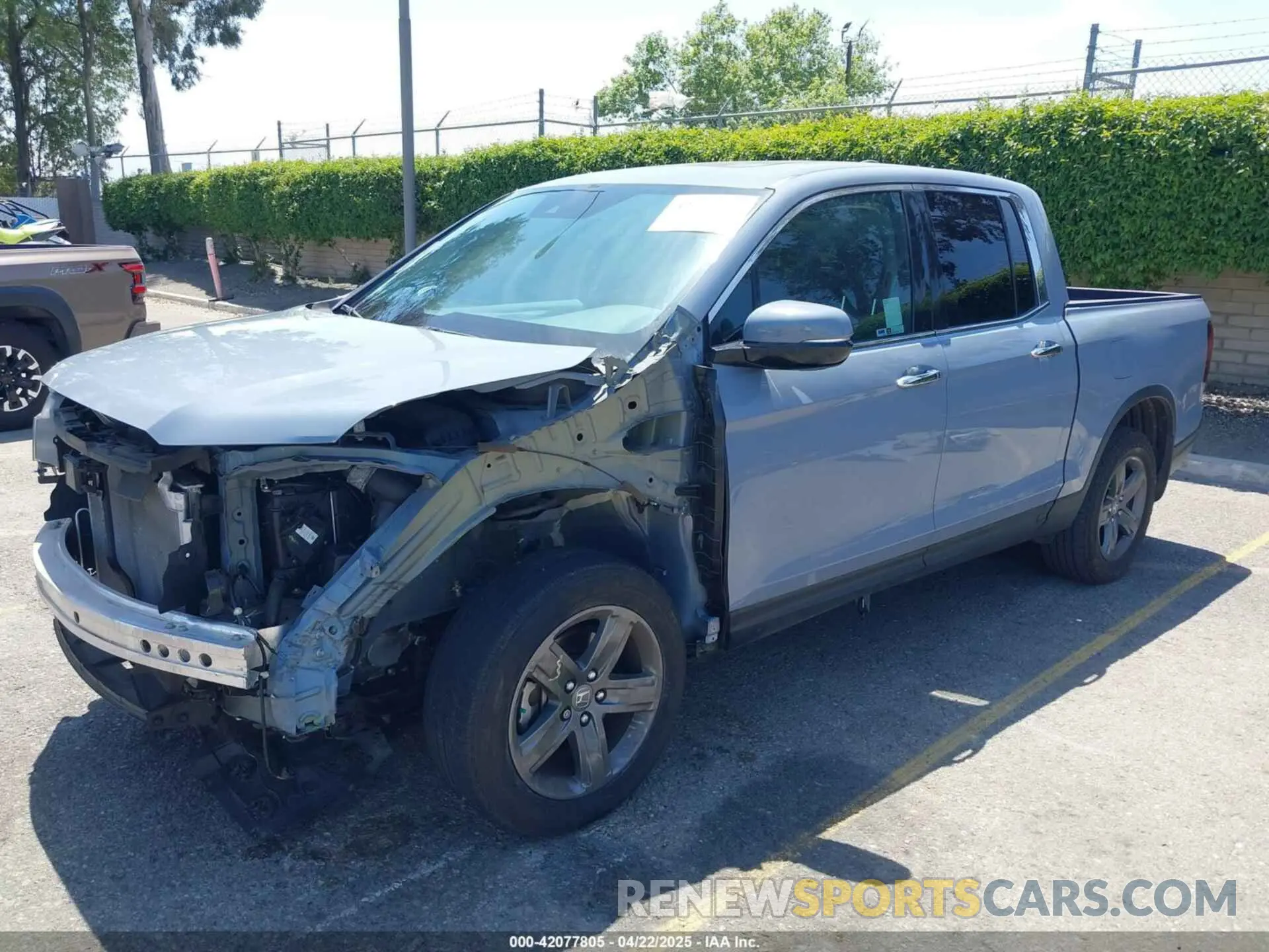 2 fotografías del automóvil dañado 5FPYK3F78NB028776 HONDA RIDGELINE 2022