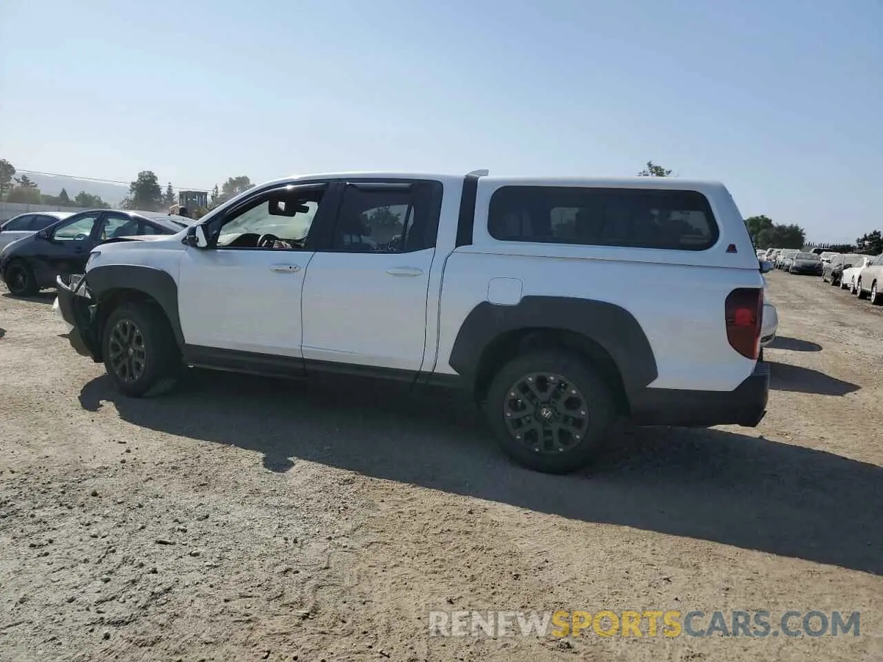 2 fotografías del automóvil dañado 5FPYK3F83NB027401 HONDA RIDGELINE 2022