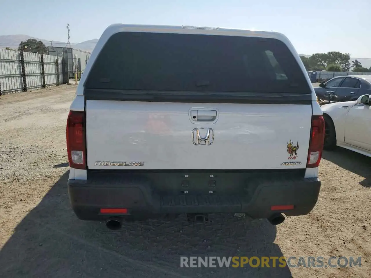 6 fotografías del automóvil dañado 5FPYK3F83NB027401 HONDA RIDGELINE 2022