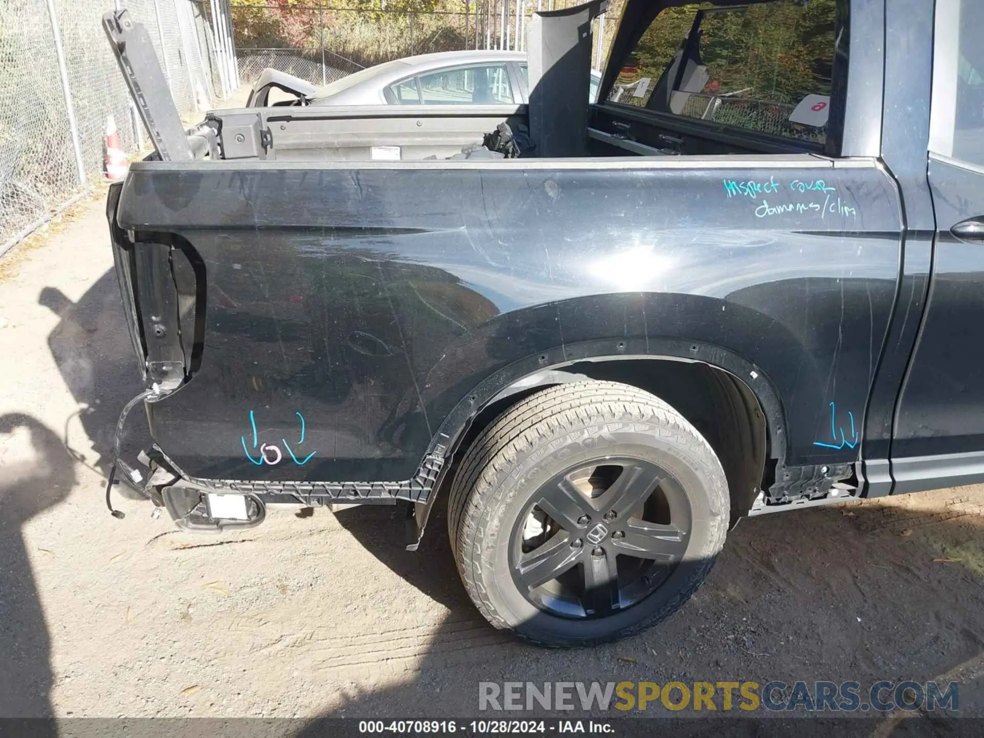 19 fotografías del automóvil dañado 5FPYK3F84NB008002 HONDA RIDGELINE 2022