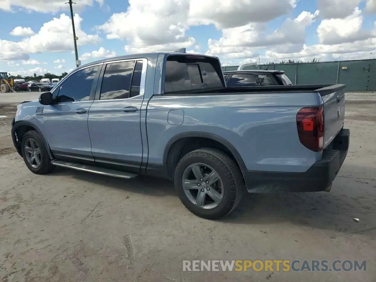 2 fotografías del automóvil dañado 5FPYK3F51PB008158 HONDA RIDGELINE 2023