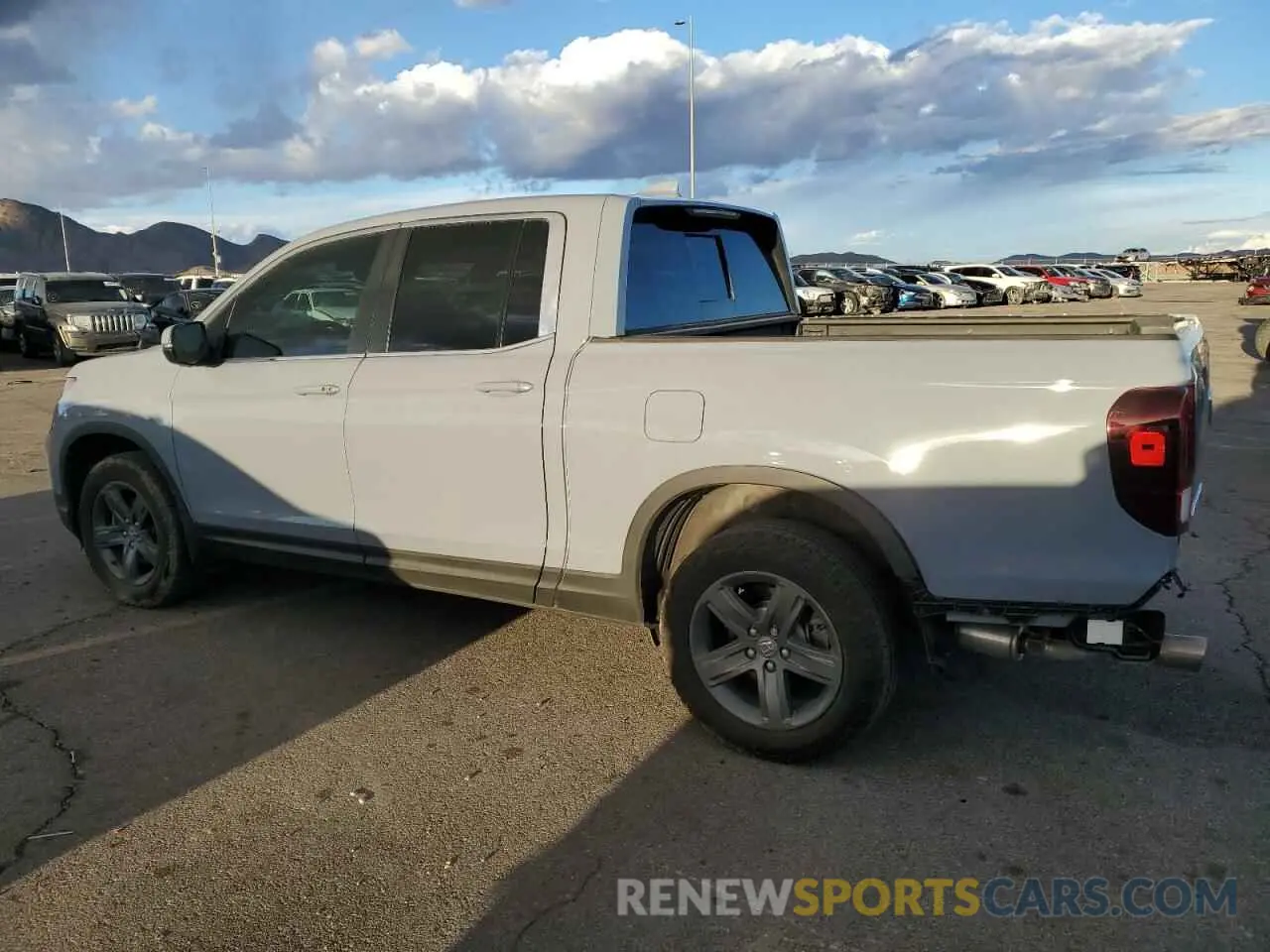 2 fotografías del automóvil dañado 5FPYK3F54PB056592 HONDA RIDGELINE 2023