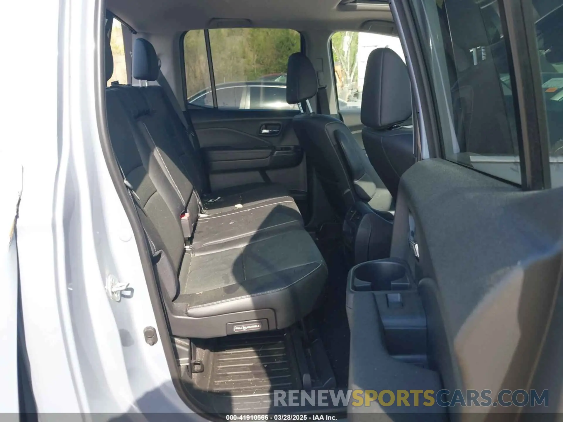 8 fotografías del automóvil dañado 5FPYK3F56PB034786 HONDA RIDGELINE 2023