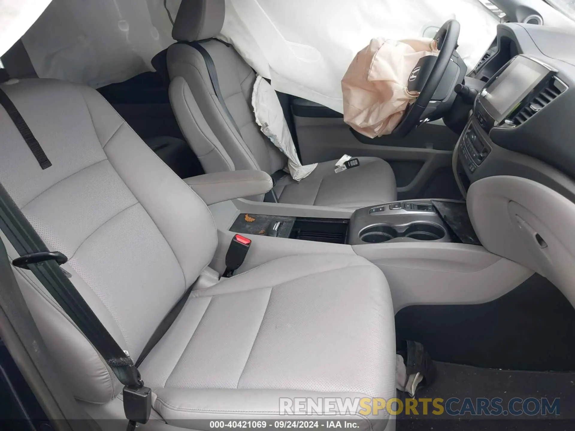 5 fotografías del automóvil dañado 5FPYK3F58PB057079 HONDA RIDGELINE 2023